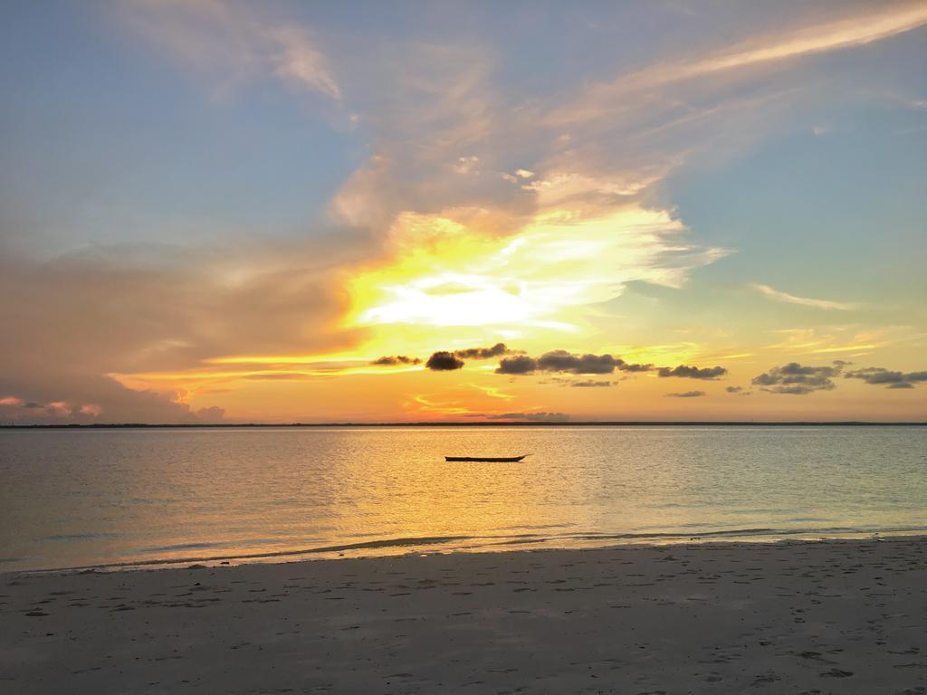 โคโนโคโน บีช รีสอร์ท Michamvi Kae ภายนอก รูปภาพ